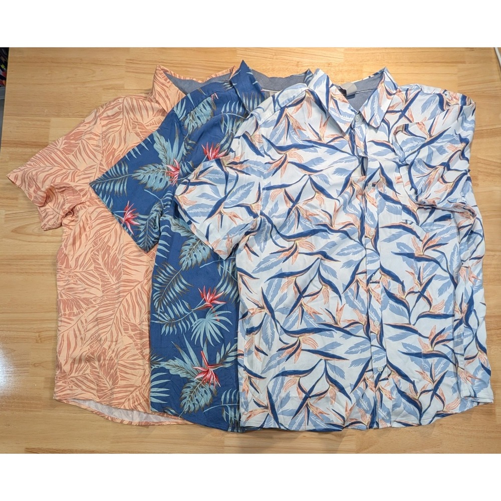 Hurley Mens XL Lot of 3 Tropical Floral Button Down Short Sleeve Rayon Shirts